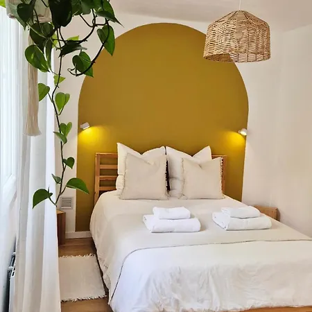 Parenthese Entre Pic Saint Loup Et Vignes - Meuble De Tourisme 3 Etoiles Daire