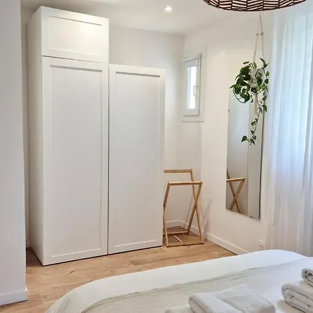 Parenthese Entre Pic Saint Loup Et Vignes - Meuble De Tourisme 3 Etoiles Apartment
